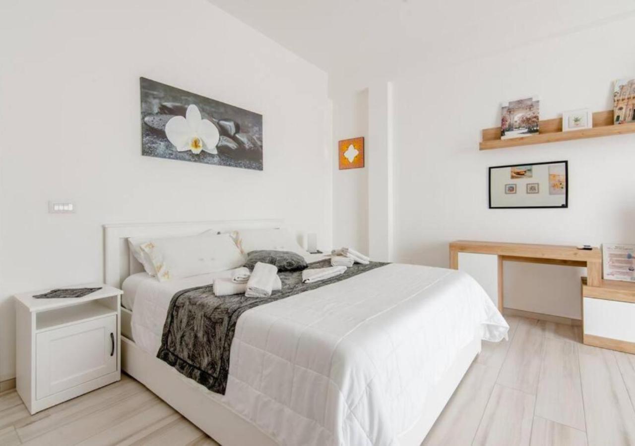 Il Barone Rosso B&B Lecce Zewnętrze zdjęcie