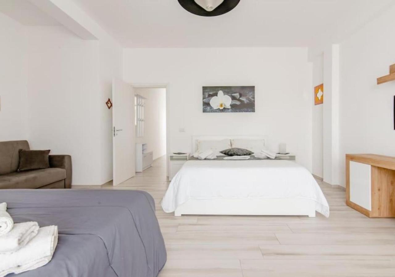 Il Barone Rosso B&B Lecce Zewnętrze zdjęcie